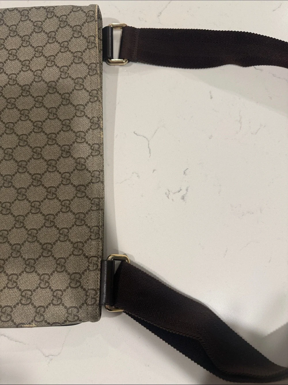 Gucci messenger crafted